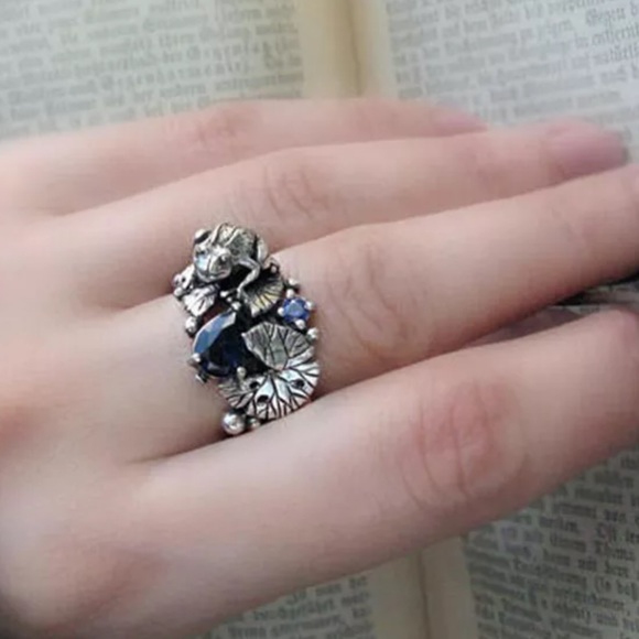 Frog & Lilly Pad Silver Ring! - Picture 5 of 7